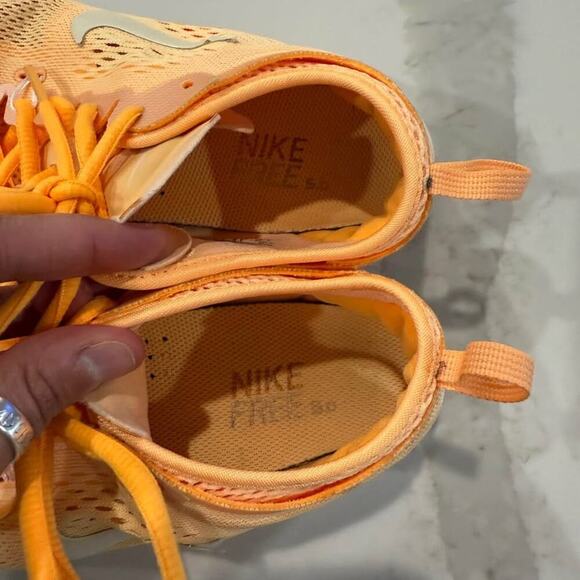 Nike Free Trainer 5.0 Running Shoes Women's Size 6 Melon Orange Workout Training - Picture 7 of 8